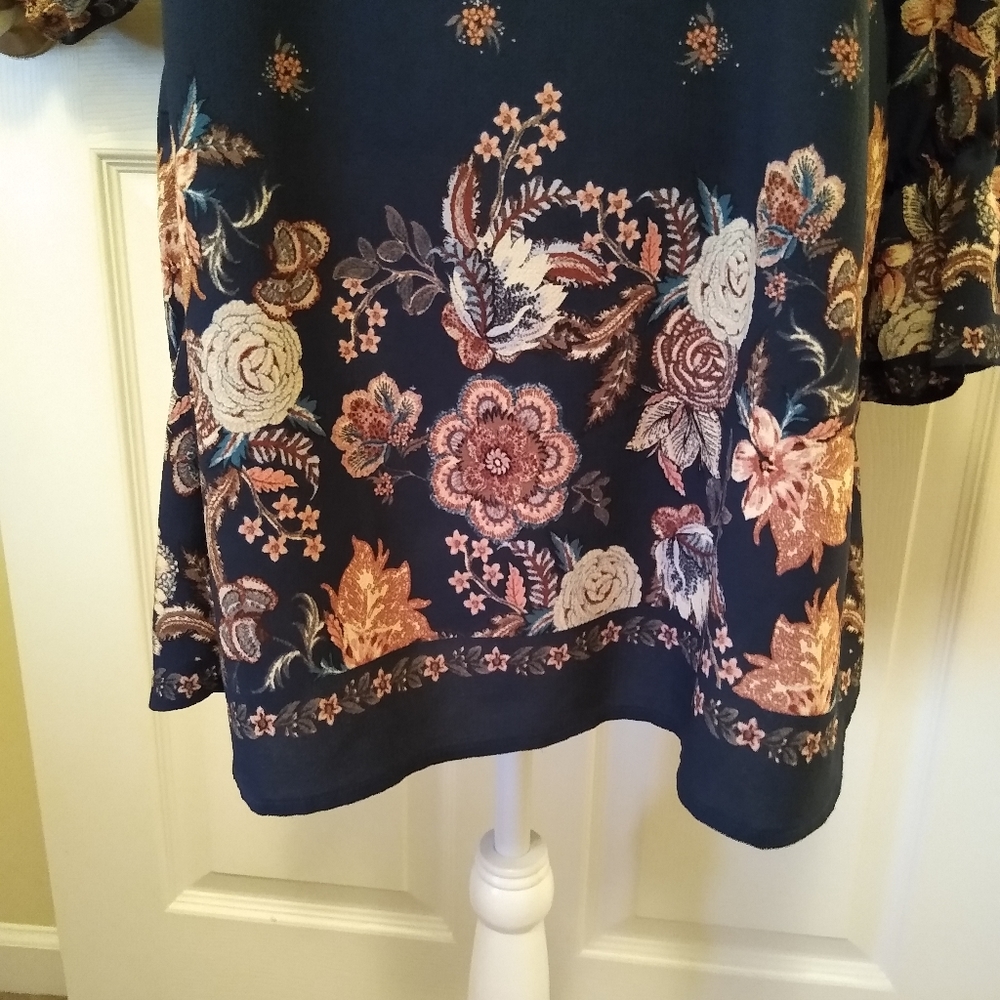 XHILARATION blue floral tunic dress. Size XS - Picture 6 of 8